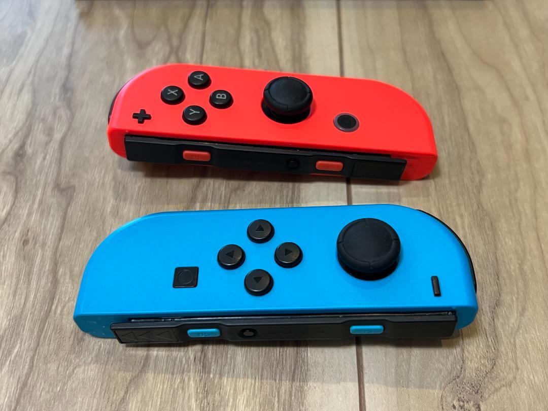 Nintendo Switch 本体(赤/青)