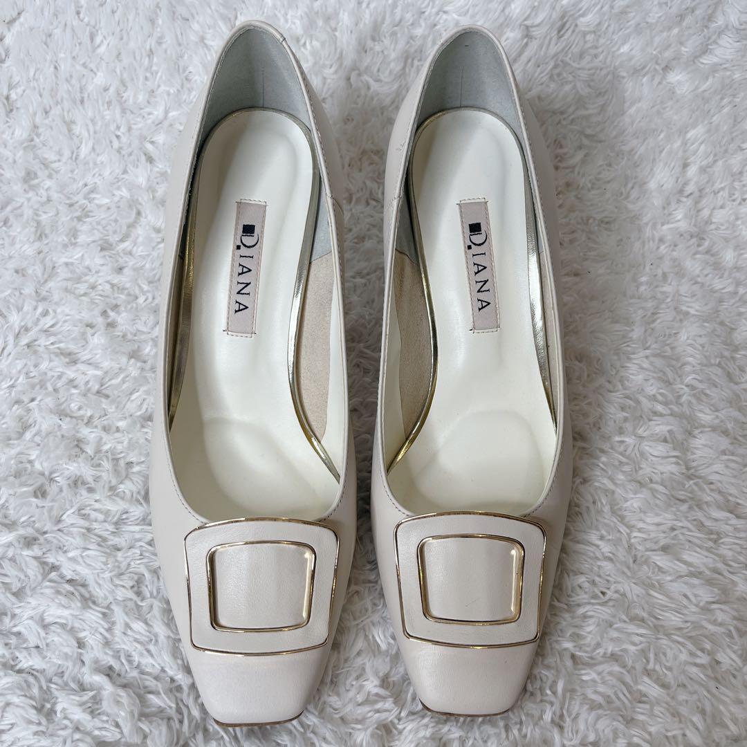 ✨美品✨ ダイアナ スクエアトゥ ホワイト バックル パンプス ハイヒール