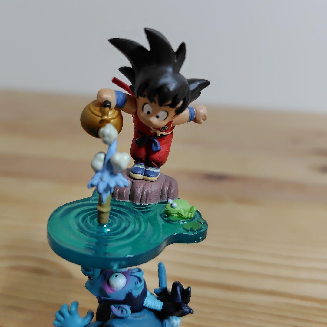 ドラゴンボールカプセル 悟空とムラサキ曹長 - メルカリ