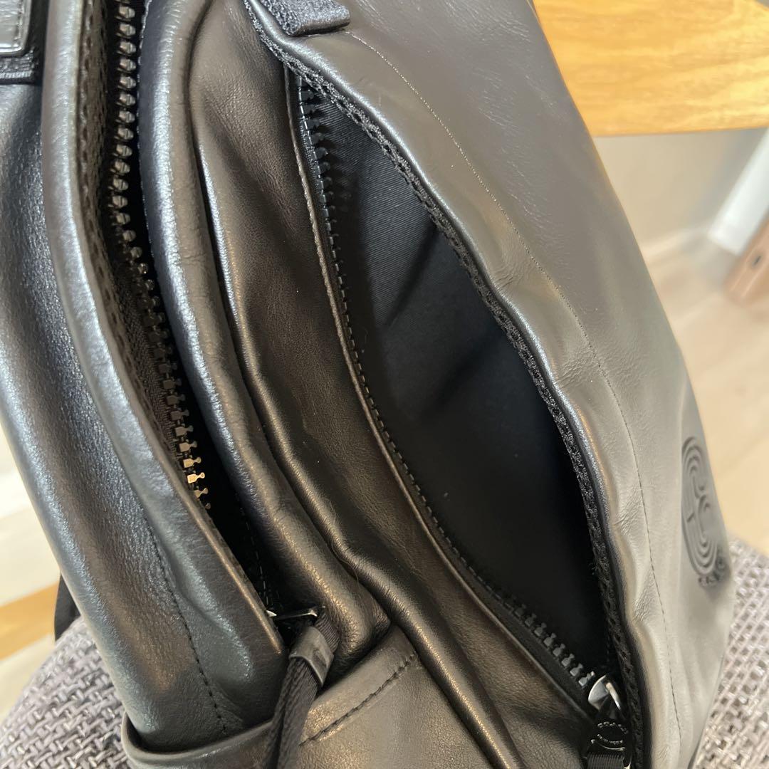 COACH メンズ ワンショルダーバック Cロゴ ブラックレザー
