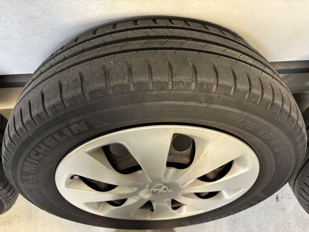 中古タイヤ　MICHELIN 175/65R15