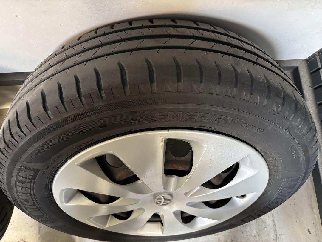中古タイヤ　MICHELIN 175/65R15