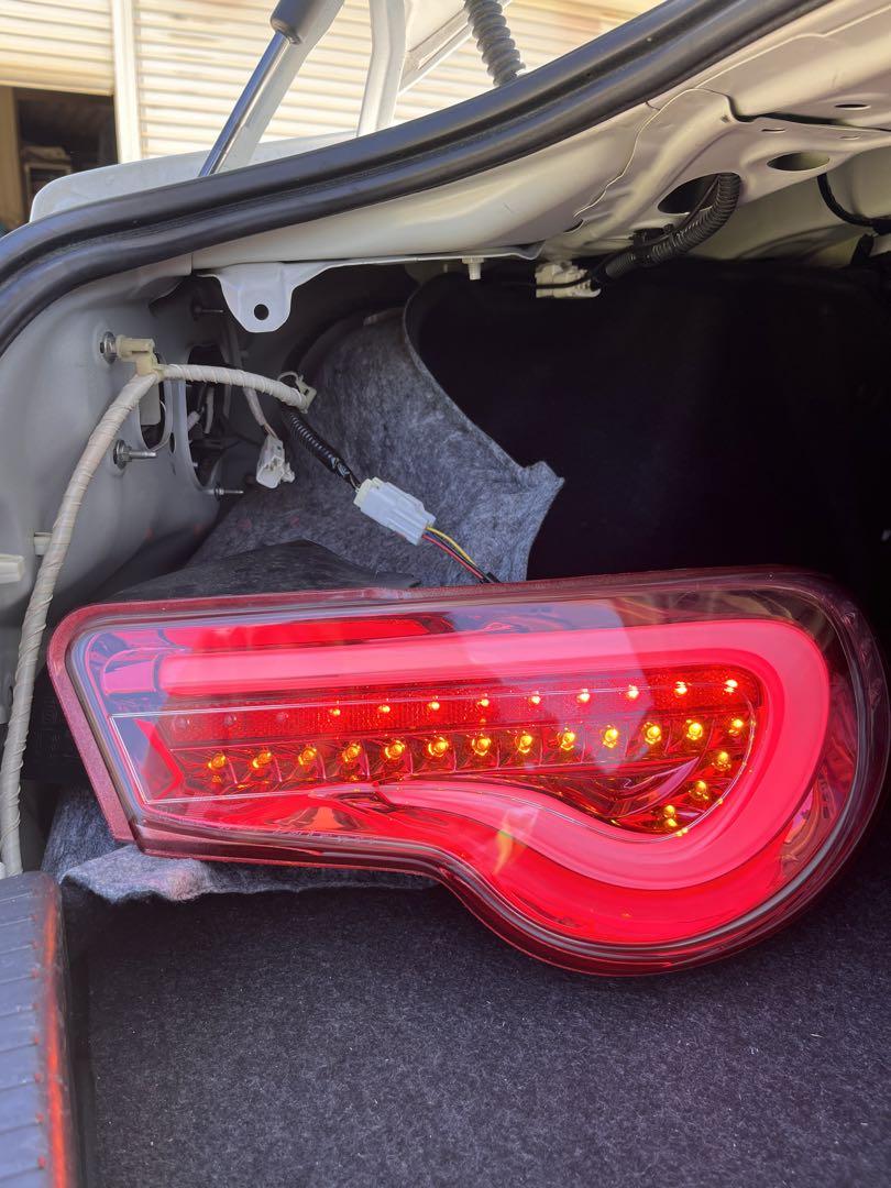 ※点灯不良有り　ヴァレンティ　ジュエルLEDテールランプ　zn6/zc6