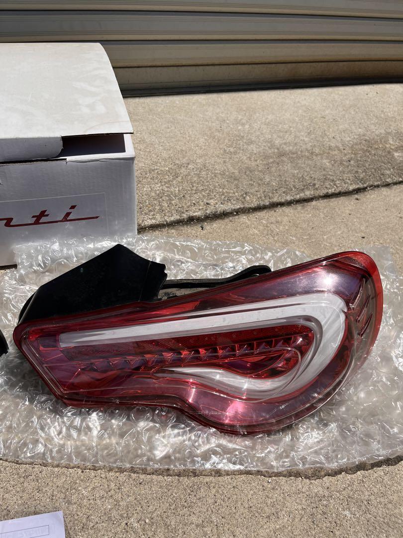 ※点灯不良有り　ヴァレンティ　ジュエルLEDテールランプ　zn6/zc6