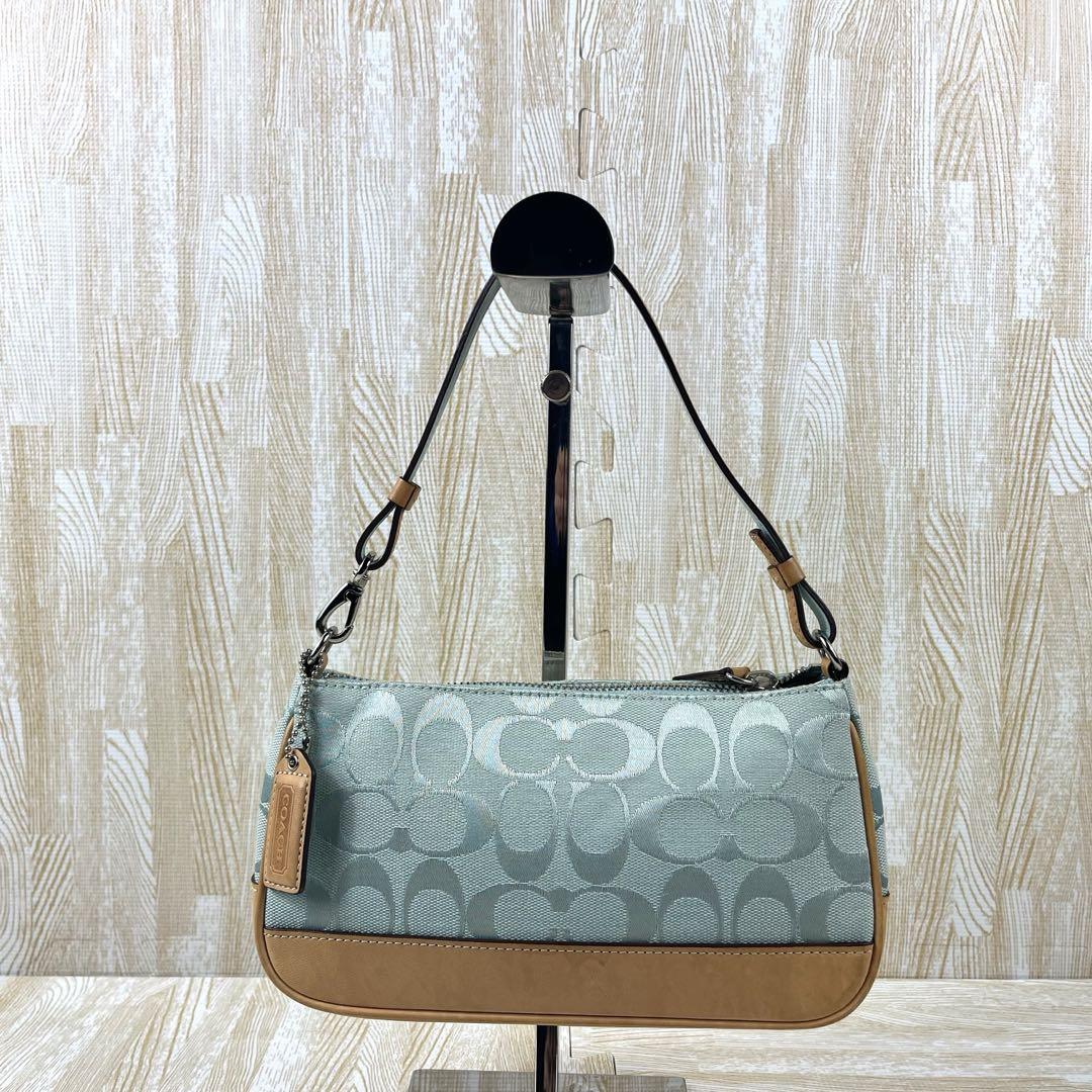 海外から輸入 希少✨ COACH コーチ アクセサリーポーチ ライトブルー ベージュ バッグ