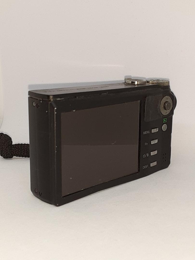 美品✨RICOH CX2✨動作確認済 スマホ転送OK 銘品 デジカメ 人気の黒