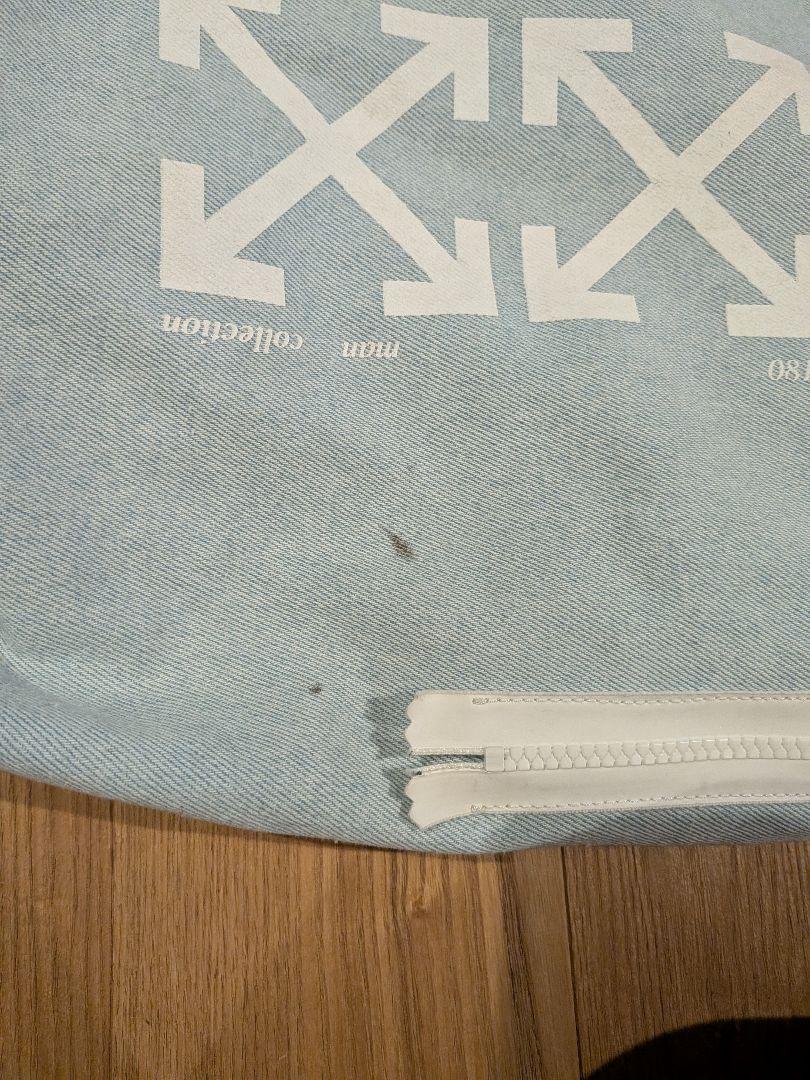 Off-White ショルダーバッグ ライトブルー