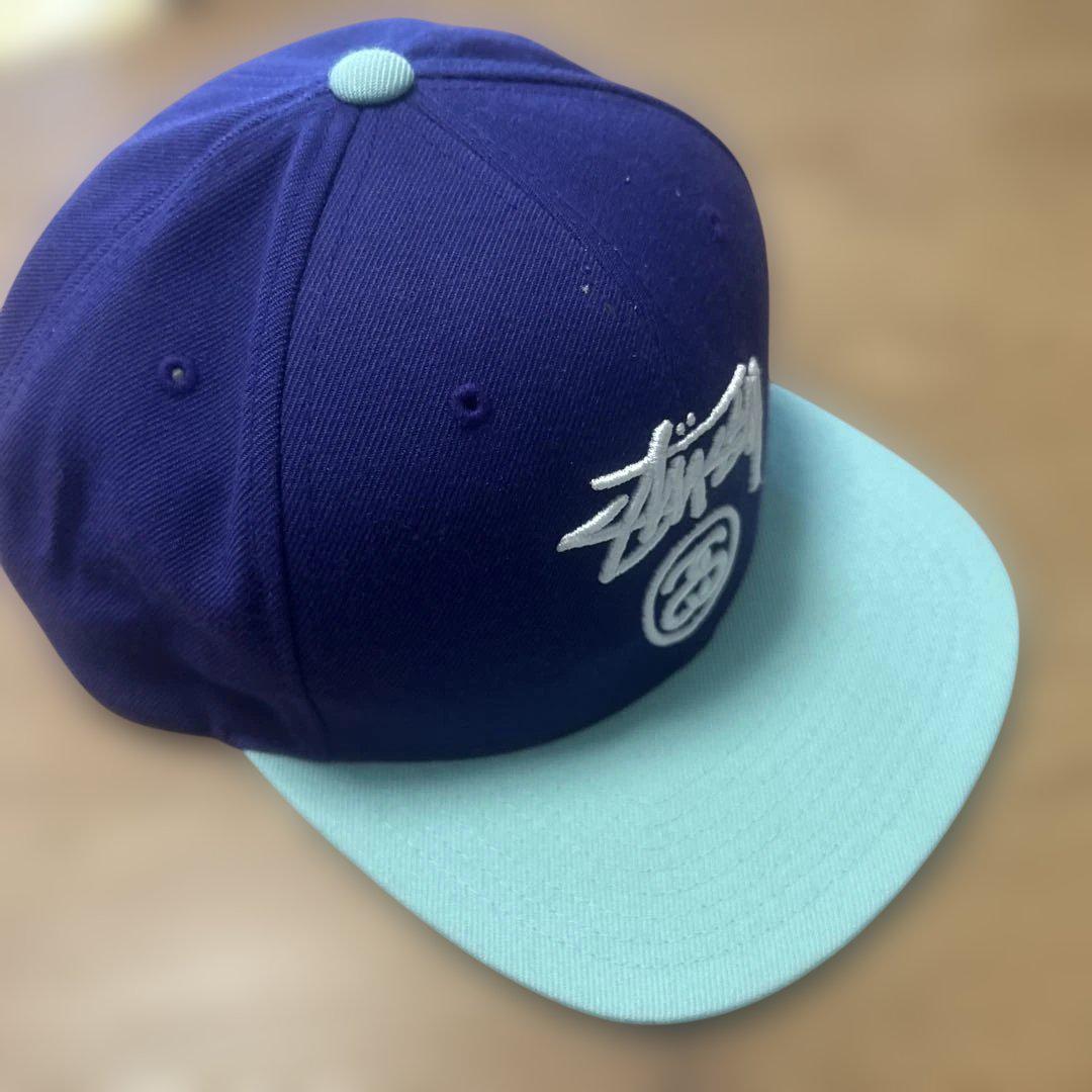 STUSSY バイカラーキャップ 紫×ミント スナップバック - メルカリ
