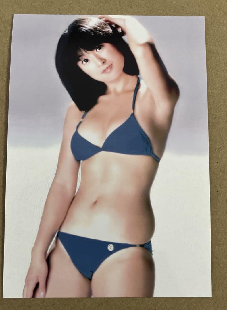 ク*ン様 河合奈保子ビキニとタンクトップの生写真セット - メルカリ