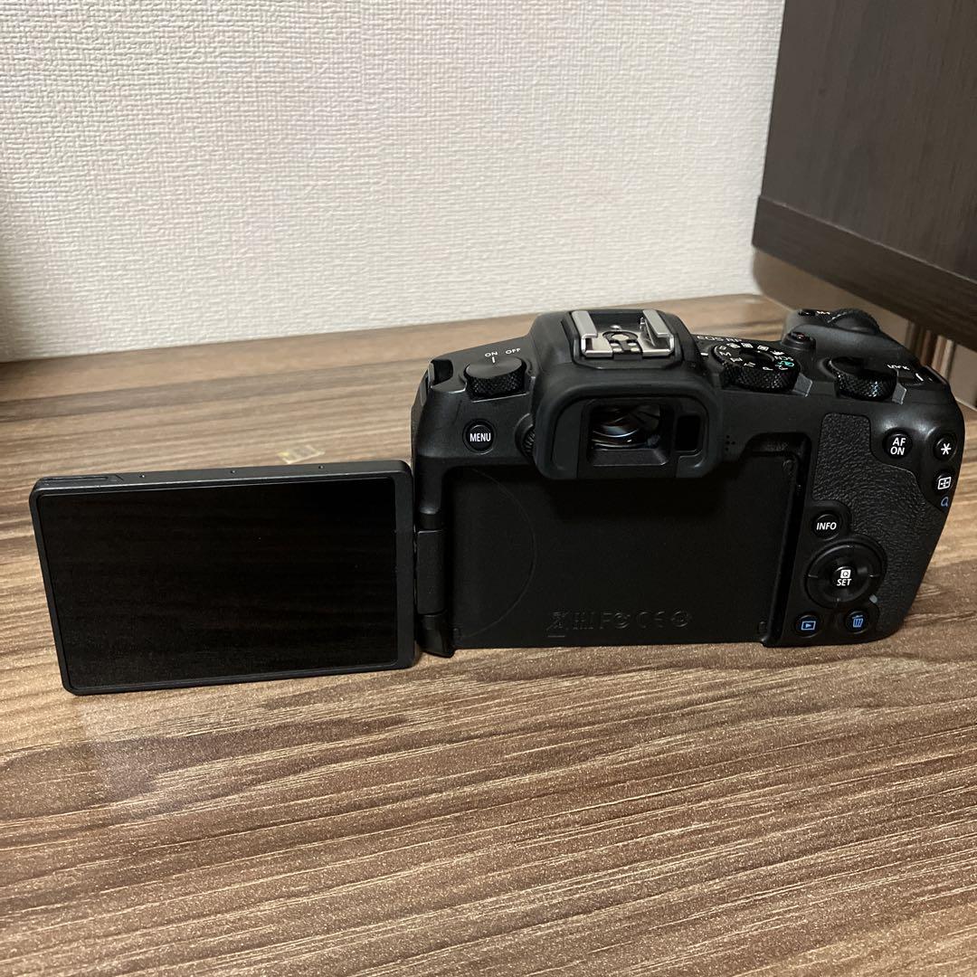 Canon EOS RPフルサイズボディマウントアダプター　レンズセット