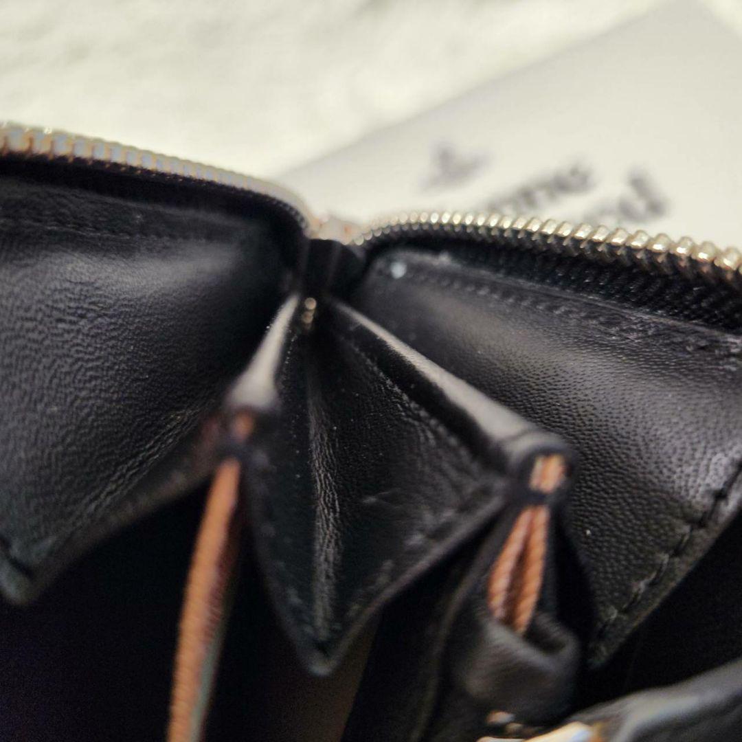 Vivienne Westwood 長財布　ラウンドファスナー　レザー　オーブ