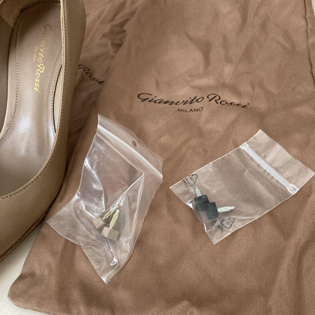 美品　GIANVITO ROSSI ジャンヴィトロッシ　ポインテッドトゥパンプス