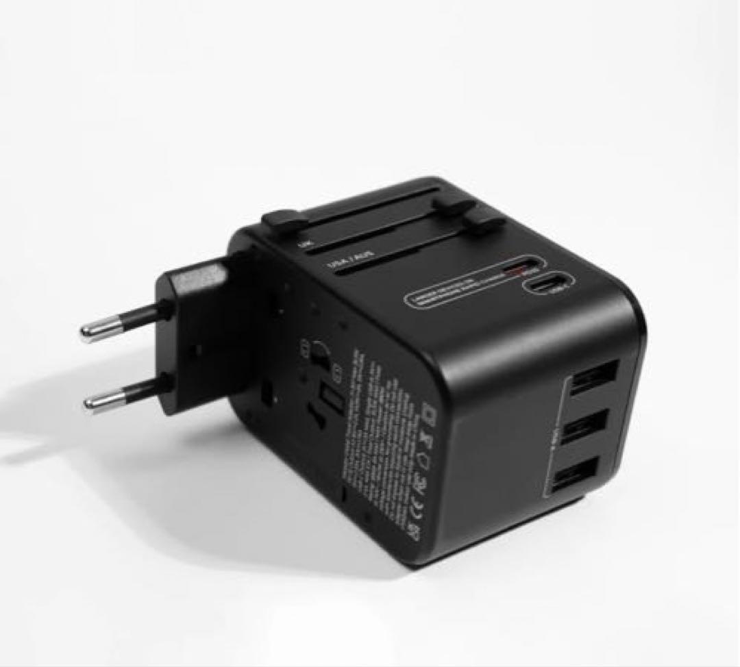 Matador⭐︎ Global travel adapter