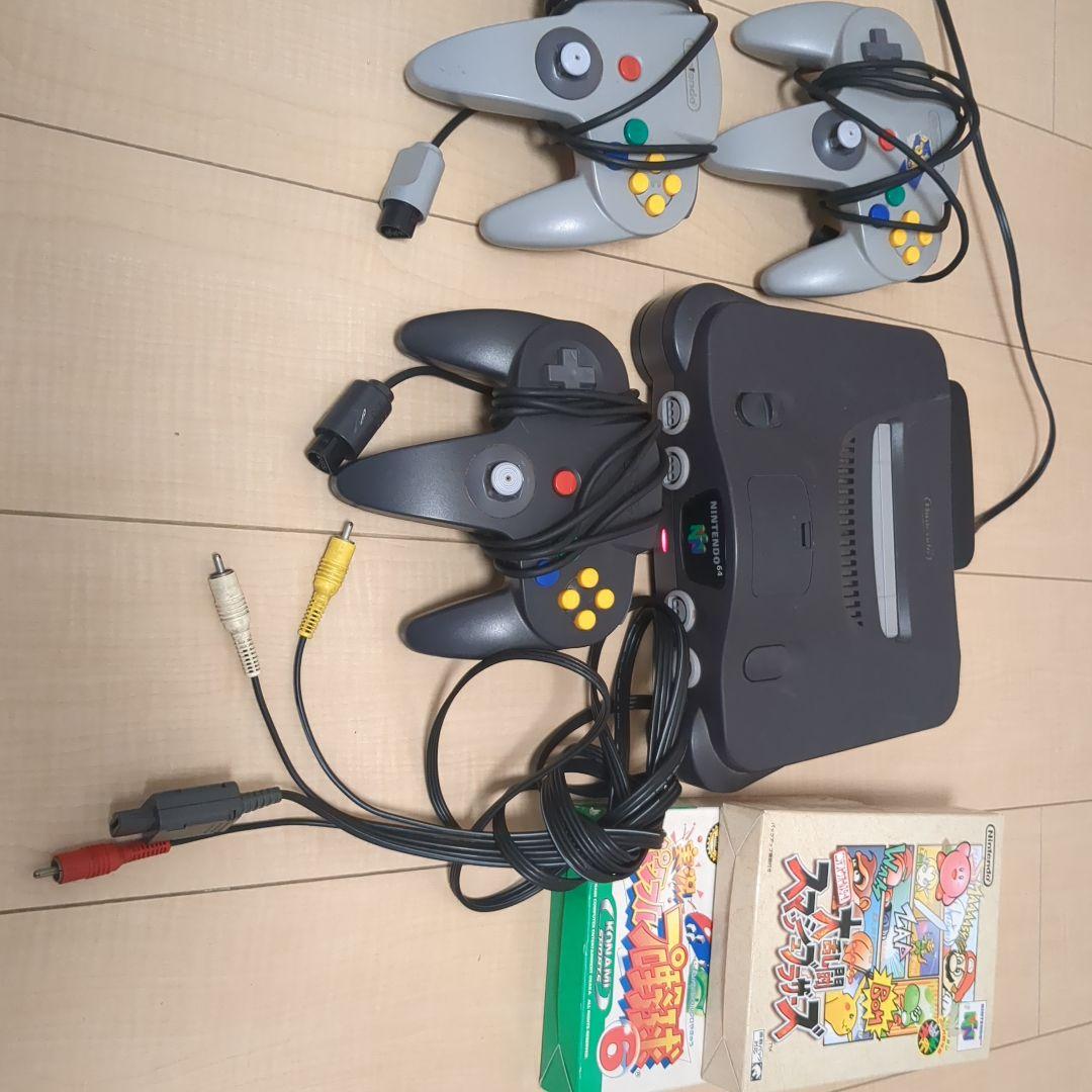 通電確認済 NINTENDO64 本体とコントローラー3つ