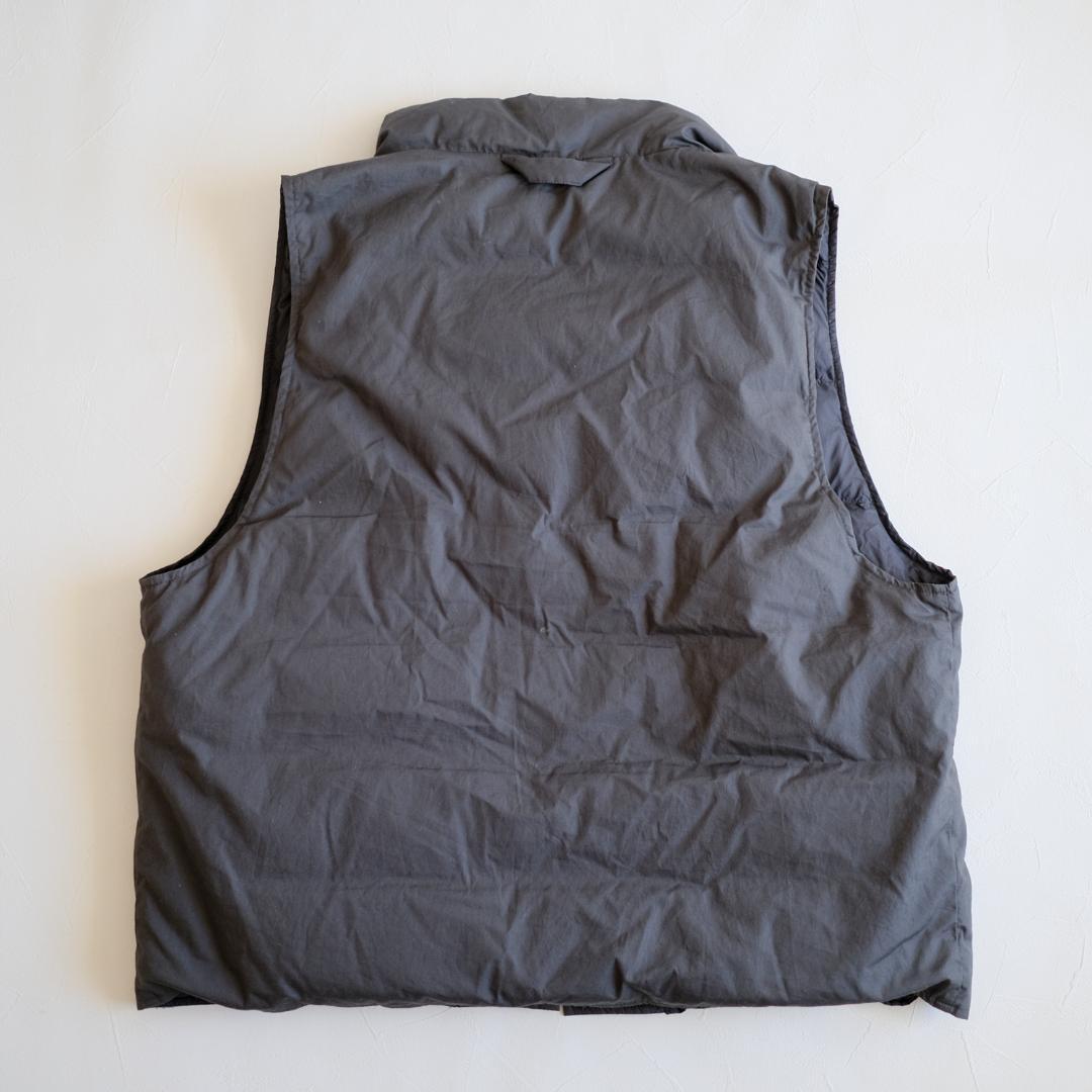 【美品‼️】ムジラボ 無印良品 撥水ダウンベスト チャコール s-m