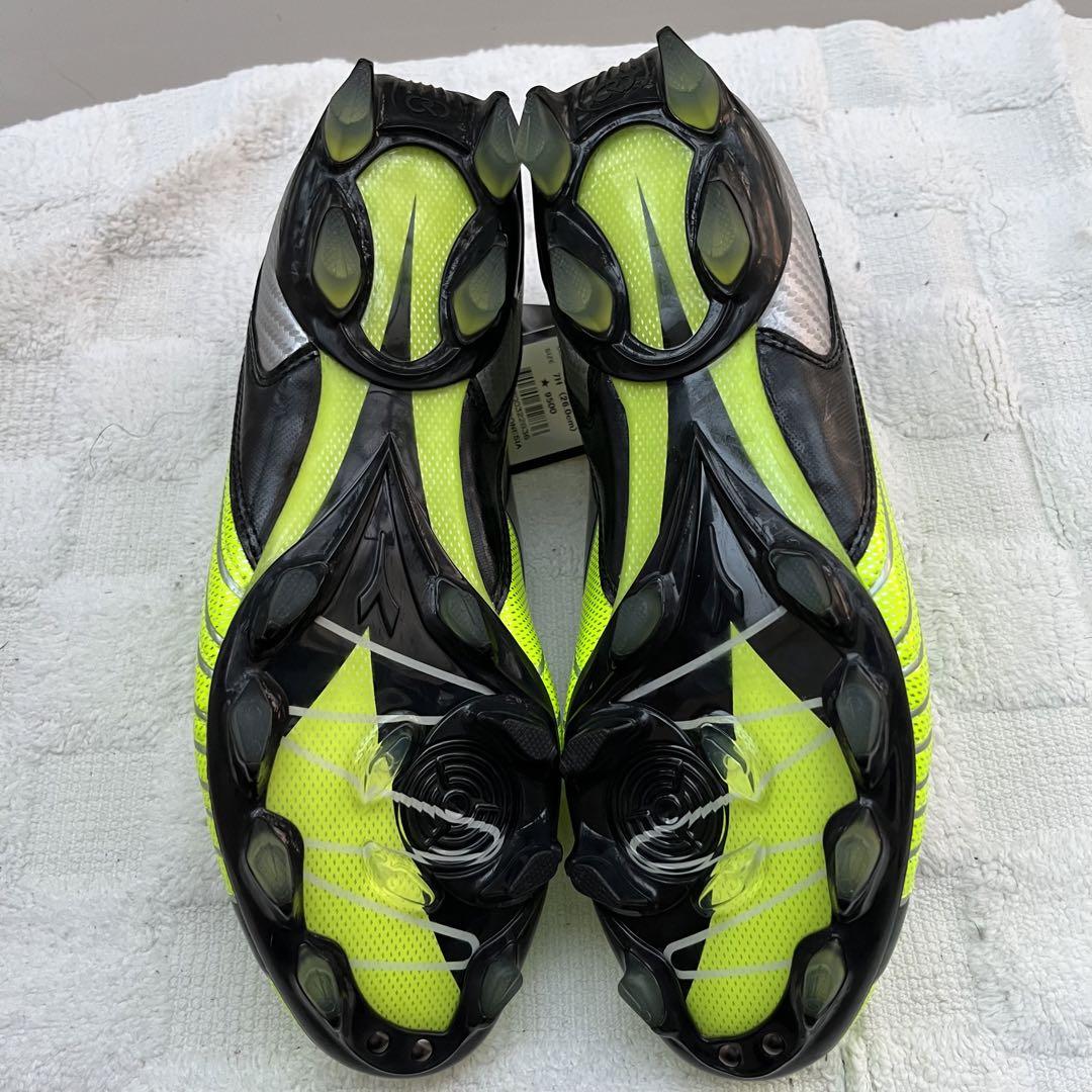 未使用品 DIADORA ディアドラ 取り替え式スパイク 29センチ