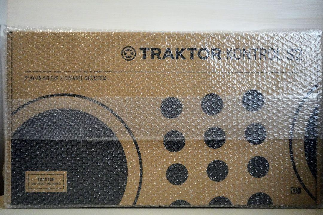 NATIVE INSTRUMENTS TRAKTOR KONTROL S2mk3 画像12