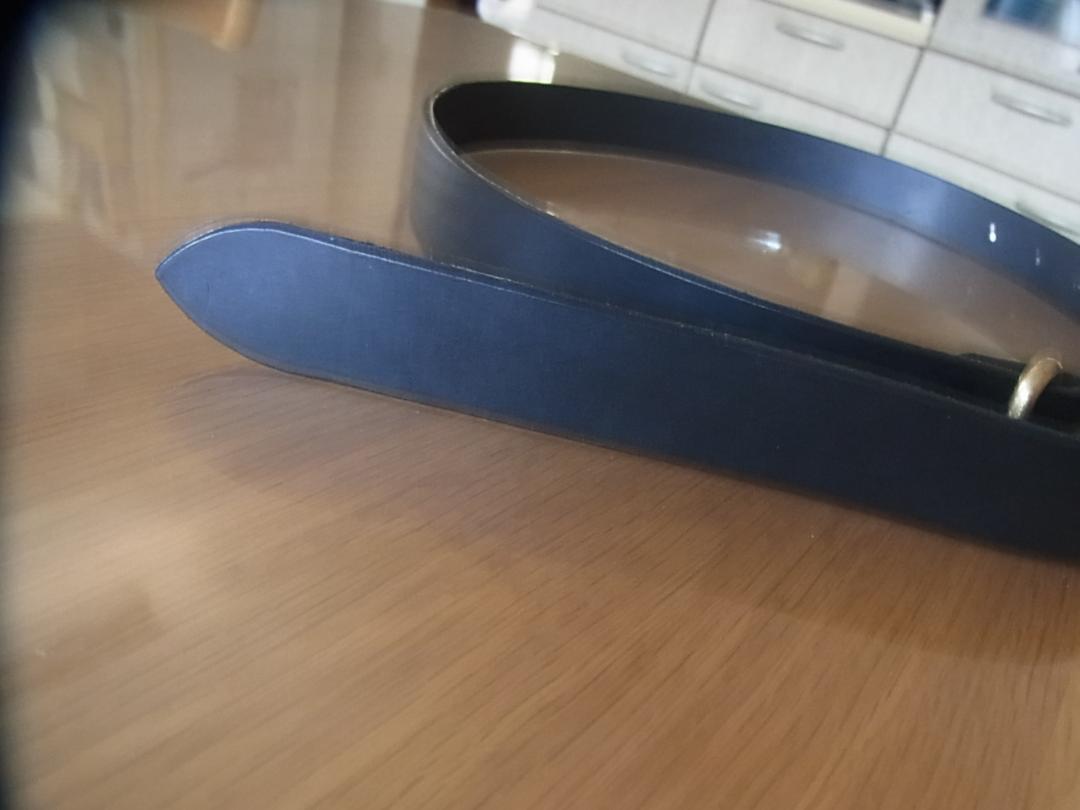 ほぼ新品 ヨーコサカモトYOKO SAKAMOTOレザーベルト112×3cm 黒