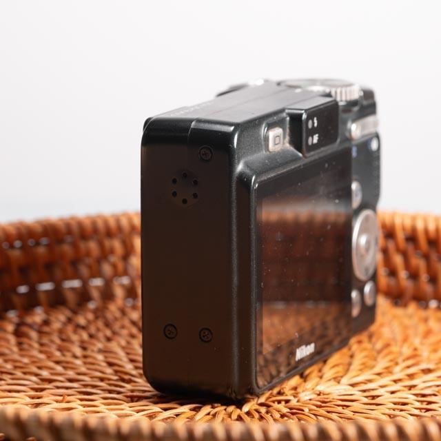 単3電池で動く】Nikon COOLPIX P50 ブラック スマホ転送OK