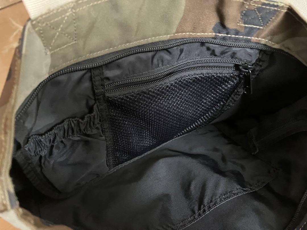 THE NORTH FACE 迷彩トートバッグ