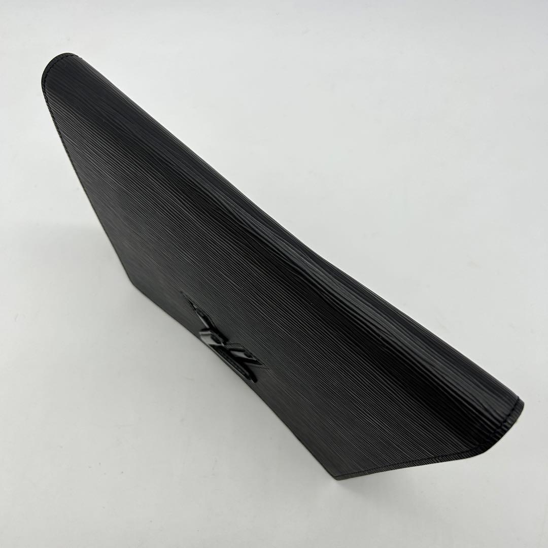 【美品】ルイヴィトン エピ トラペーズ クラッチ セカンドバッグ レザー 黒