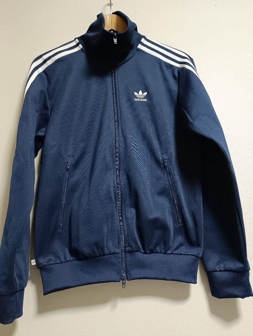 adidas　ベッケンバウアー　ネイビー　IA4776
