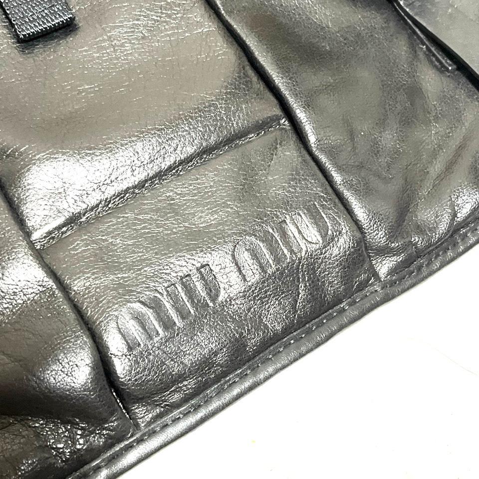 ショルダーバッグ レザー