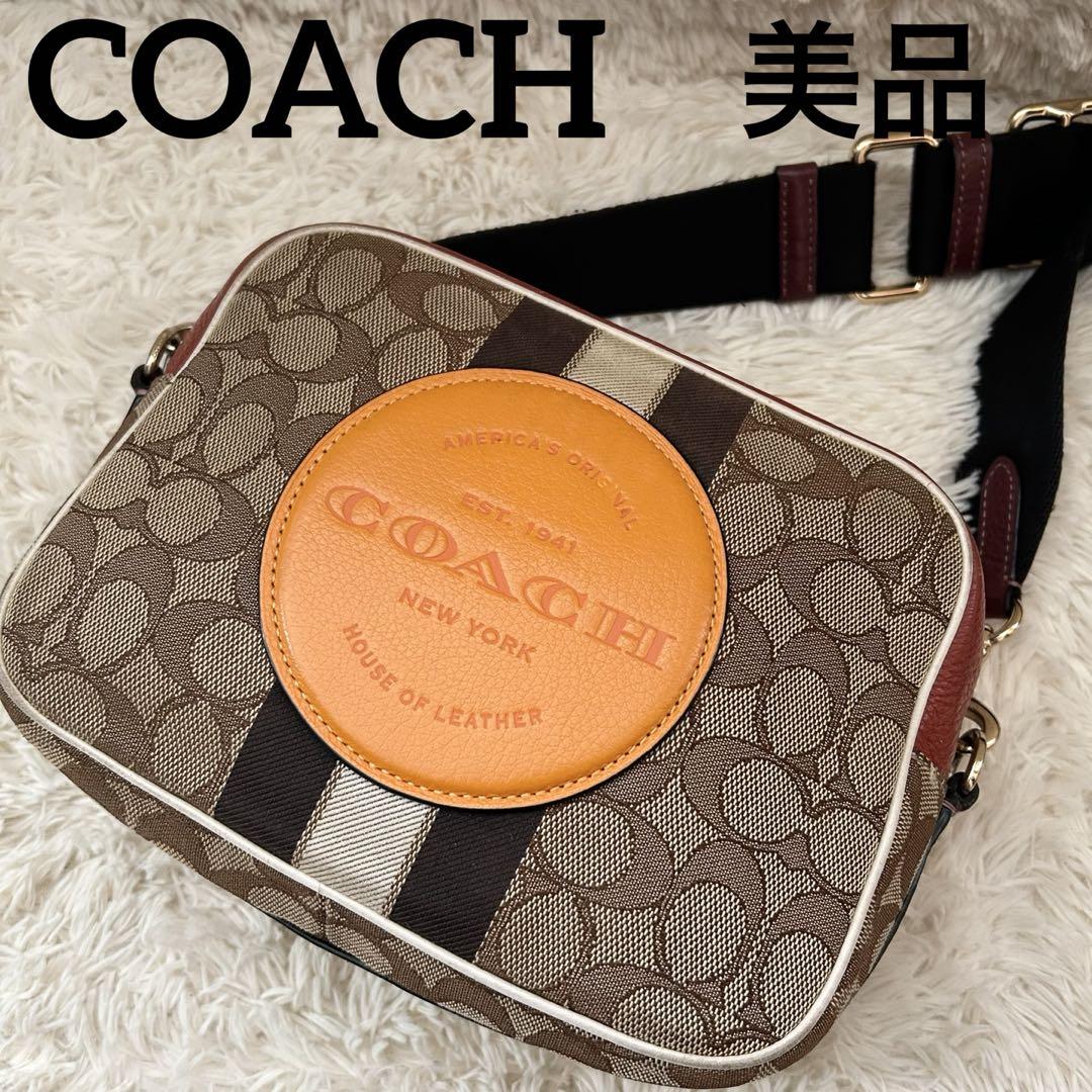 美品 コーチ シグネチャー デンプシー ショルダーバッグ カメラ