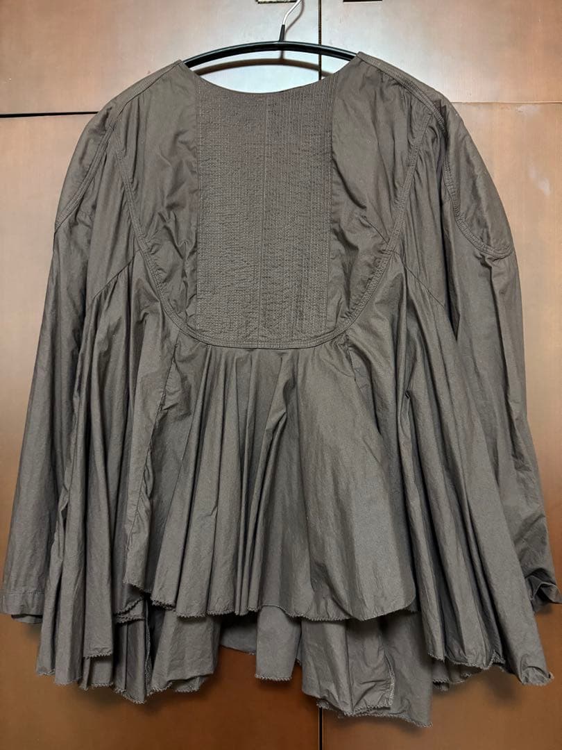 アユーシ 別注 フロントピンタックペプラムブラウス SIZE IENA