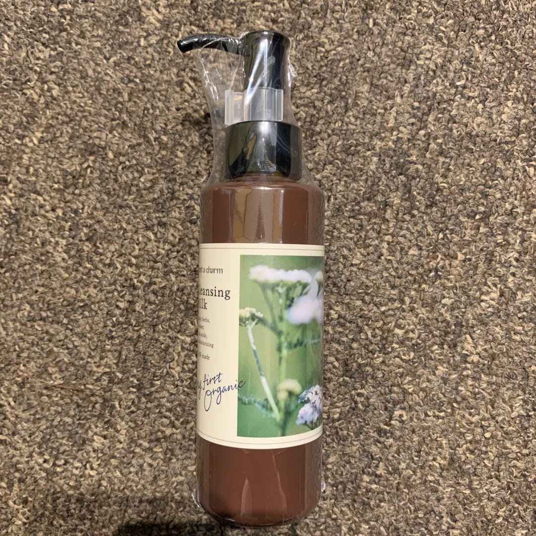新品未開封 チャントアチャーム クレンジングミルク 130ml