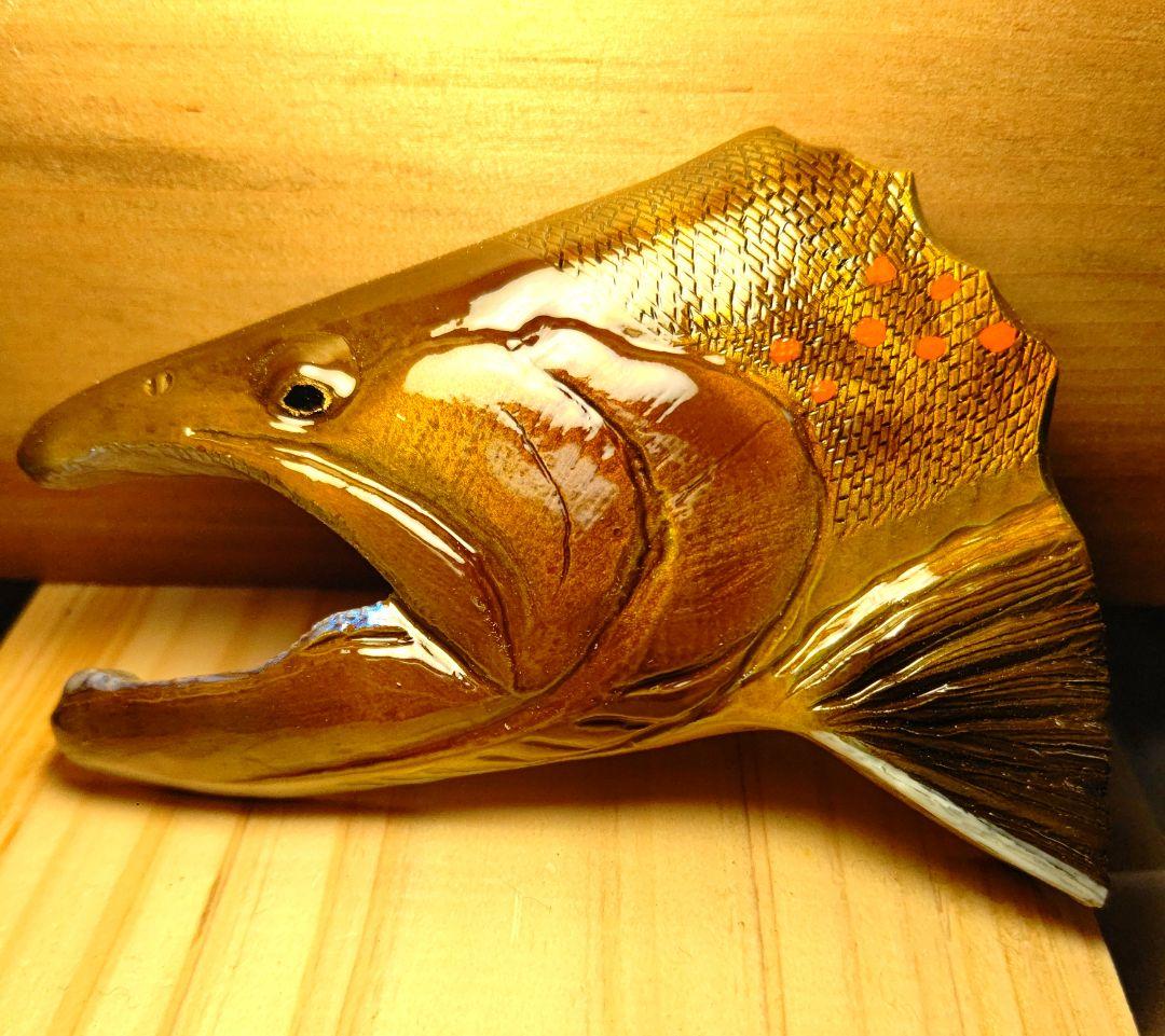 在庫あ国産 River.Sea ウッド製 1点物 2Lbio-m96539311196 トラウトブローチ ヤマトイワナ 100%新品人気SALE