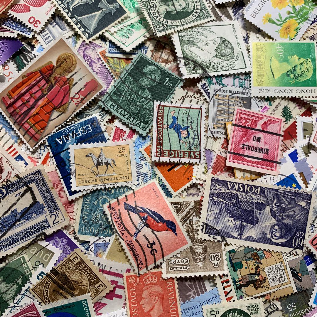 世界の使用済み切手1000枚以上まとめてどうぞ!