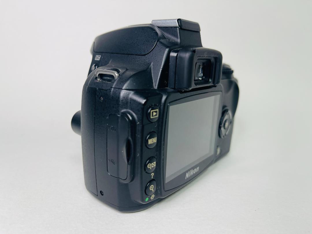 ショット数18,862【極上品】ニコン Nikon デジタル一眼 D40 ボディ Amazon | Nikon デジタル一眼レフカメラ D40 ブラック ボディ