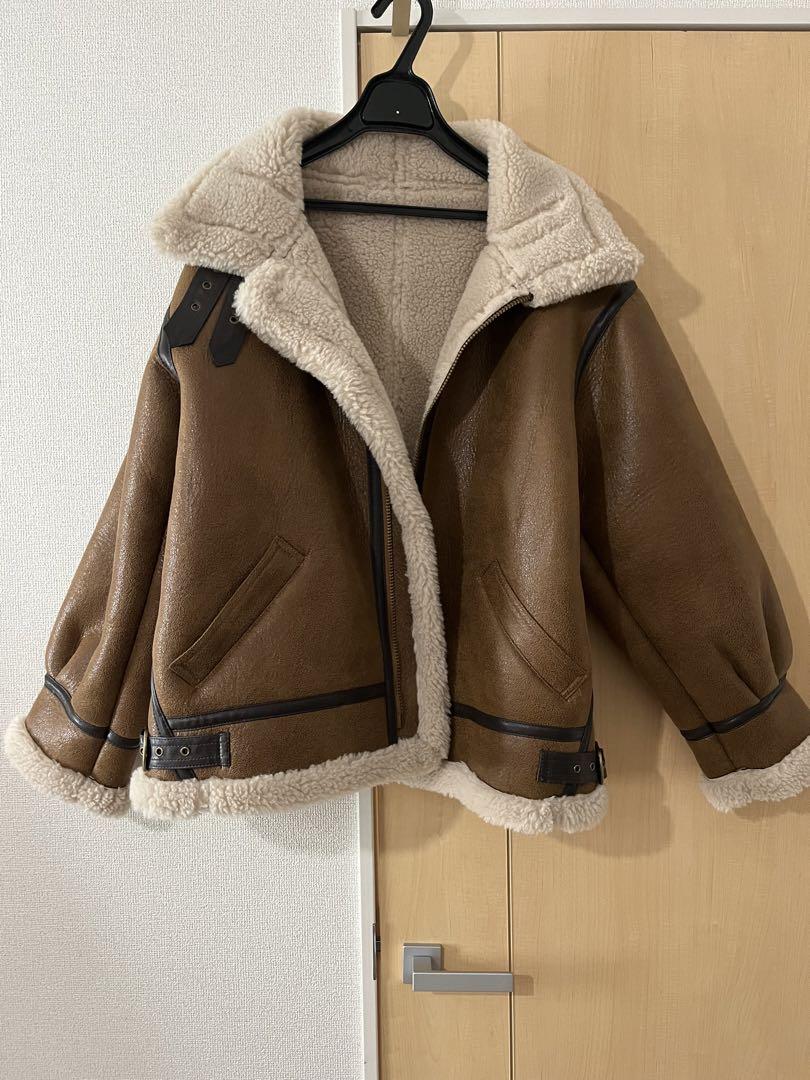ランデブー ムスタンボアコート M