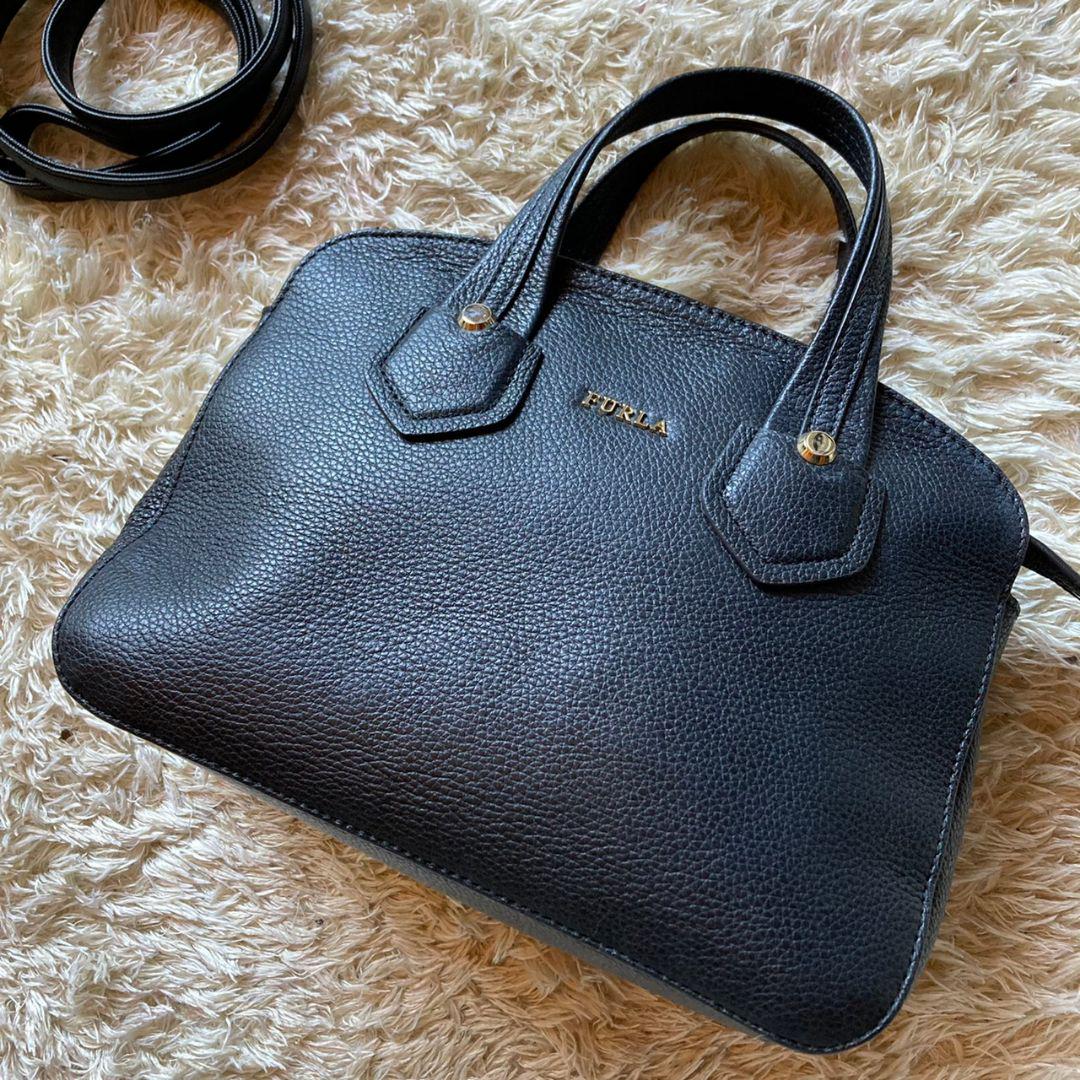 ♡極美品【FURLA】フルラ GIADA ジャダ 黒 2WAY ハンドバッグ ♡極美品【FURLA】フルラ GIADA ジャダ 黒 2WAY ハンドバッグ