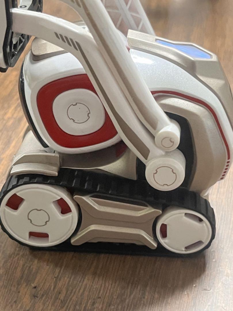 COZMO プログラミングロボット