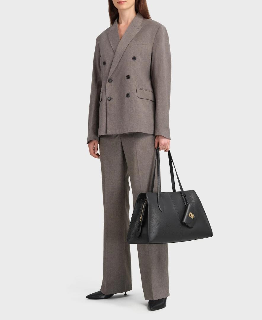 CAFUNE Day Tote - Black　保存袋付　　￥112,900