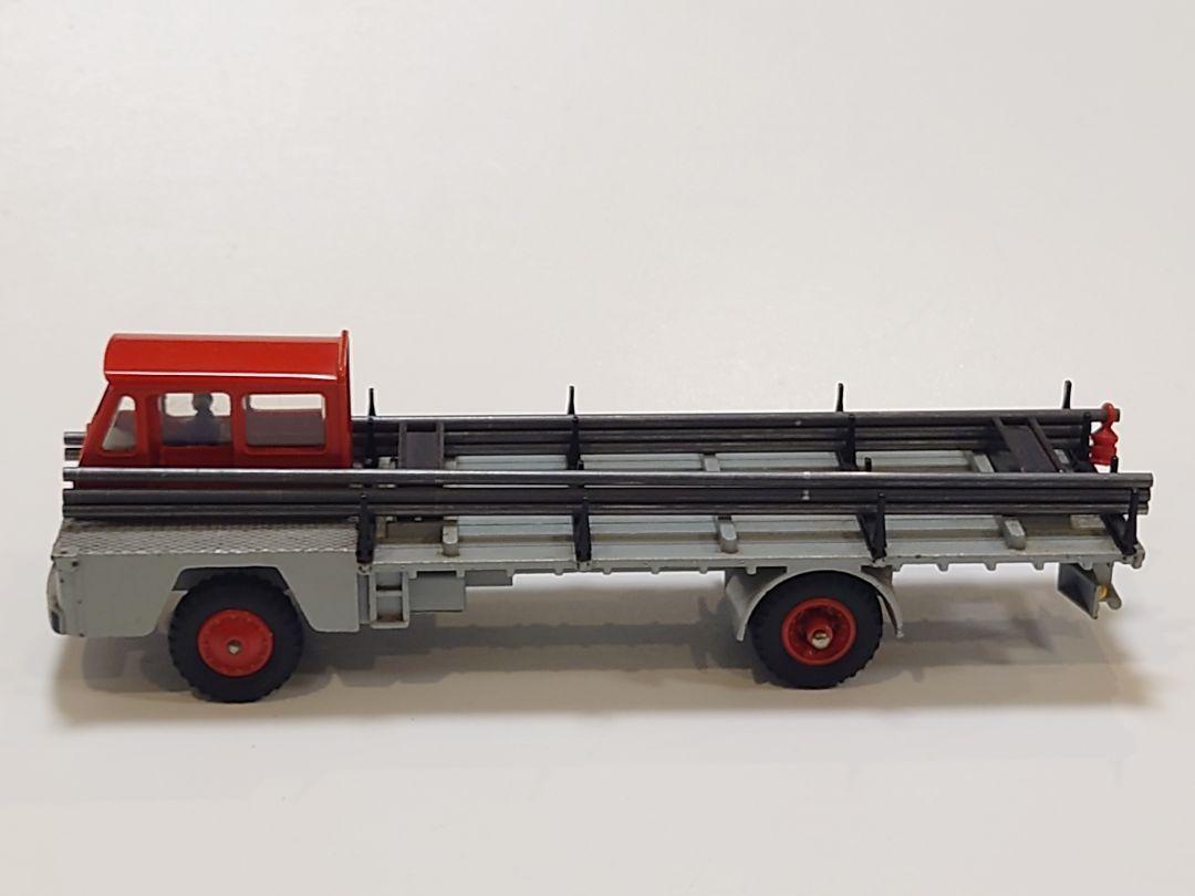 ミニカー DINKY No.885 PORTE FERS SAVIEM 57