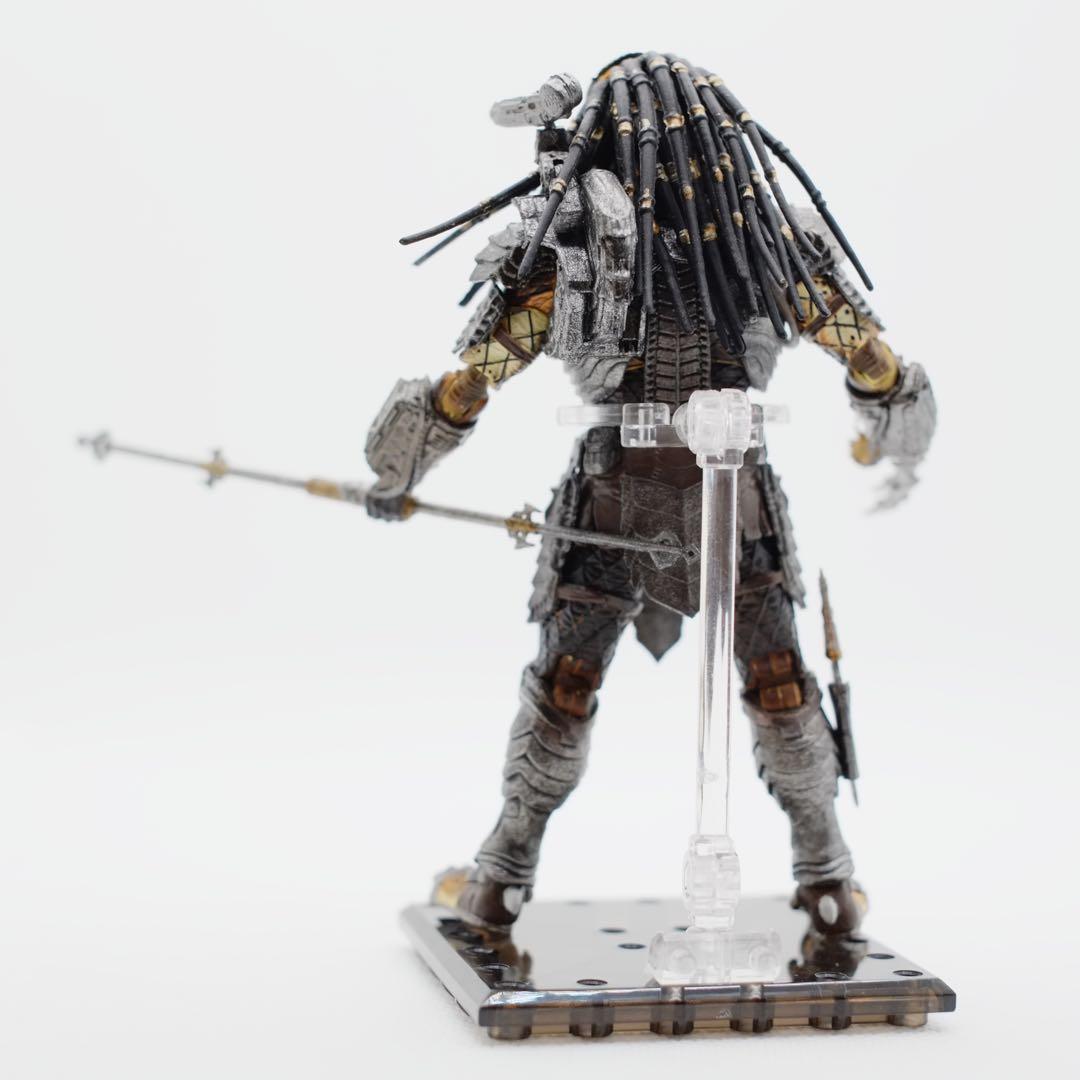 AVP 1/18 スカー プレデター　ハイヤトイズ　フィギュア　エイリアン　VS AVP 1/18 スカー プレデター ハイヤトイズ フィギュア