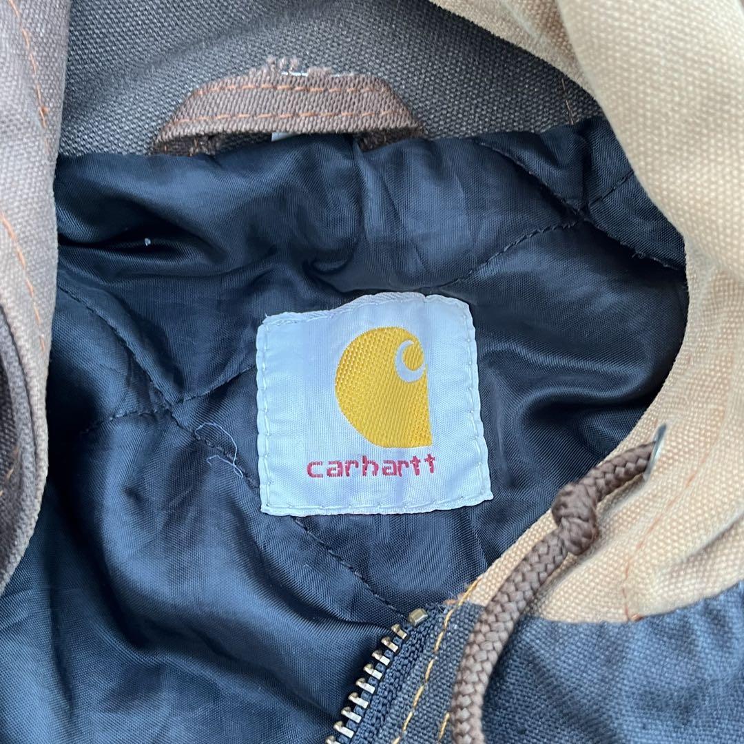 Carhartt リメイクアクティブジャケット