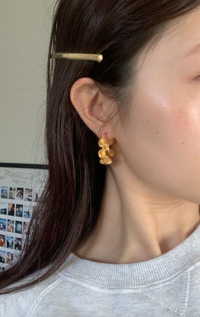 CHARMES valo pierce ゴールドフープピアス アクセサリー