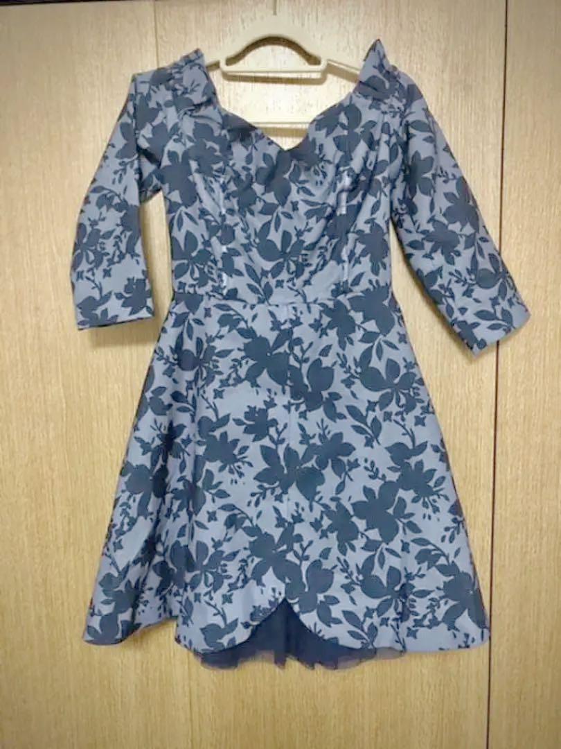 メルカリ 新品 定価1万4000円 中 Lily Brownドレス ワンピース ひざ丈ワンピース 2 400 中古や未使用のフリマ メルカリ 新品 定価1万4000円 中 Lily Brownドレス ワンピース ひざ丈ワンピース 2 400 中古や未使用のフリマ