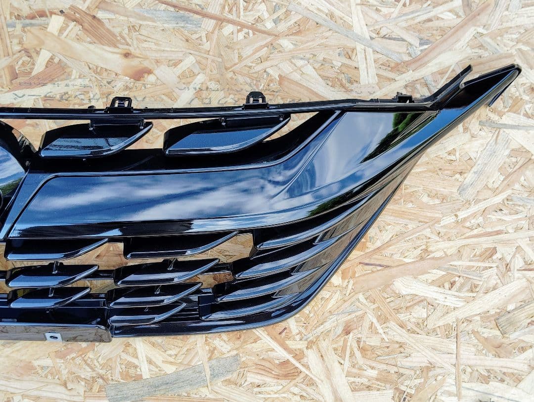 スバル　レヴォーグ　レイバックVN5純正フロントグリル