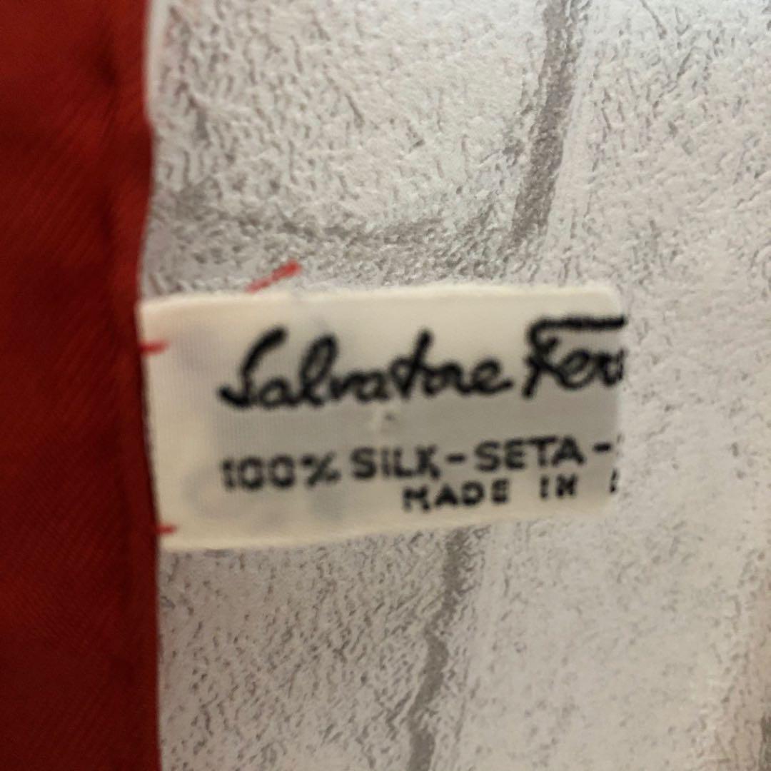 Salvatore スカーフ 未使用 pgMT3-m96645345423 Ferragamo フェラガモ 在庫特価
