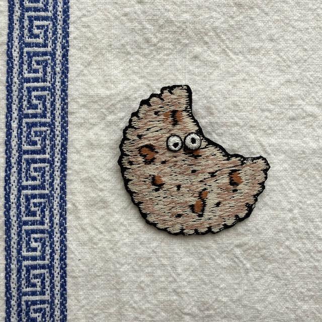 ◆A◆ma.macaron刺繍ブローチ＃アスティエドヴィラット＃コーラル-タスク
