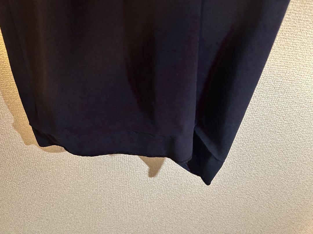 L'UNE ネイビー プリーツワンピース