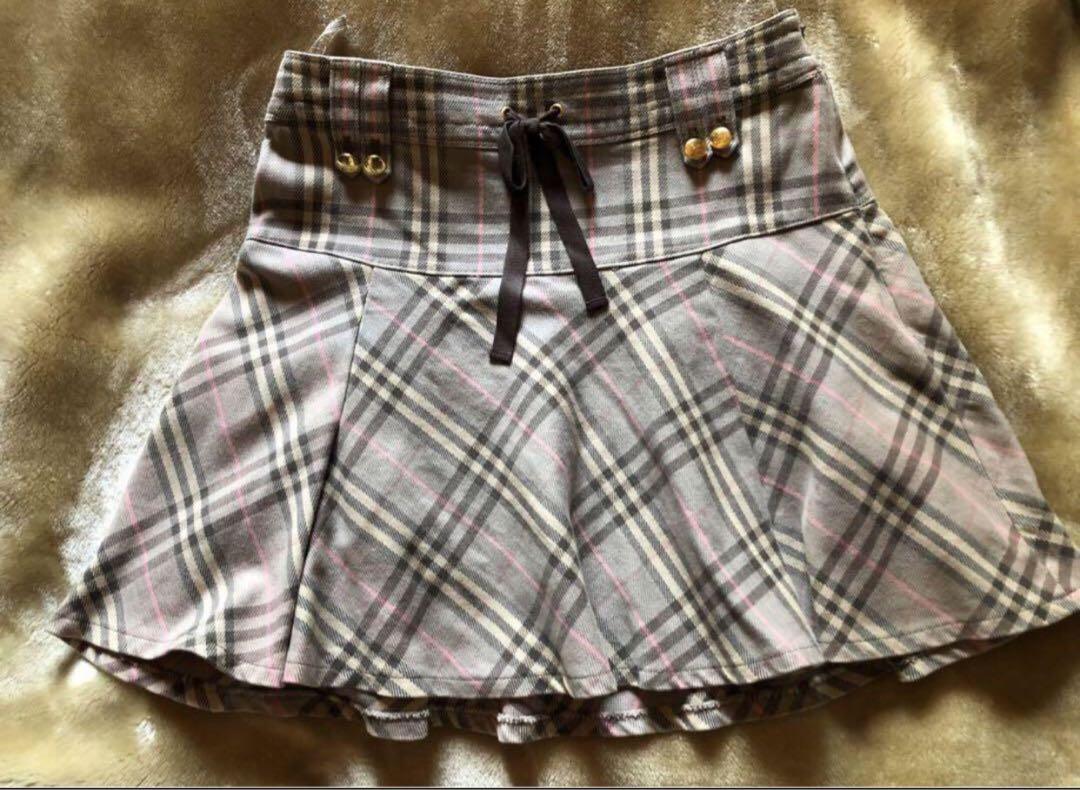 バーバーリーブルーレーベル　スカート　38サイズ