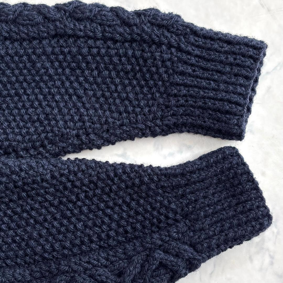 美品 インバーアラン 3Aランバーカーディガン ケーブルニット濃紺 tc8 美品 インバーアラン 3Aランバーカーディガン ケーブルニット濃紺 tc8