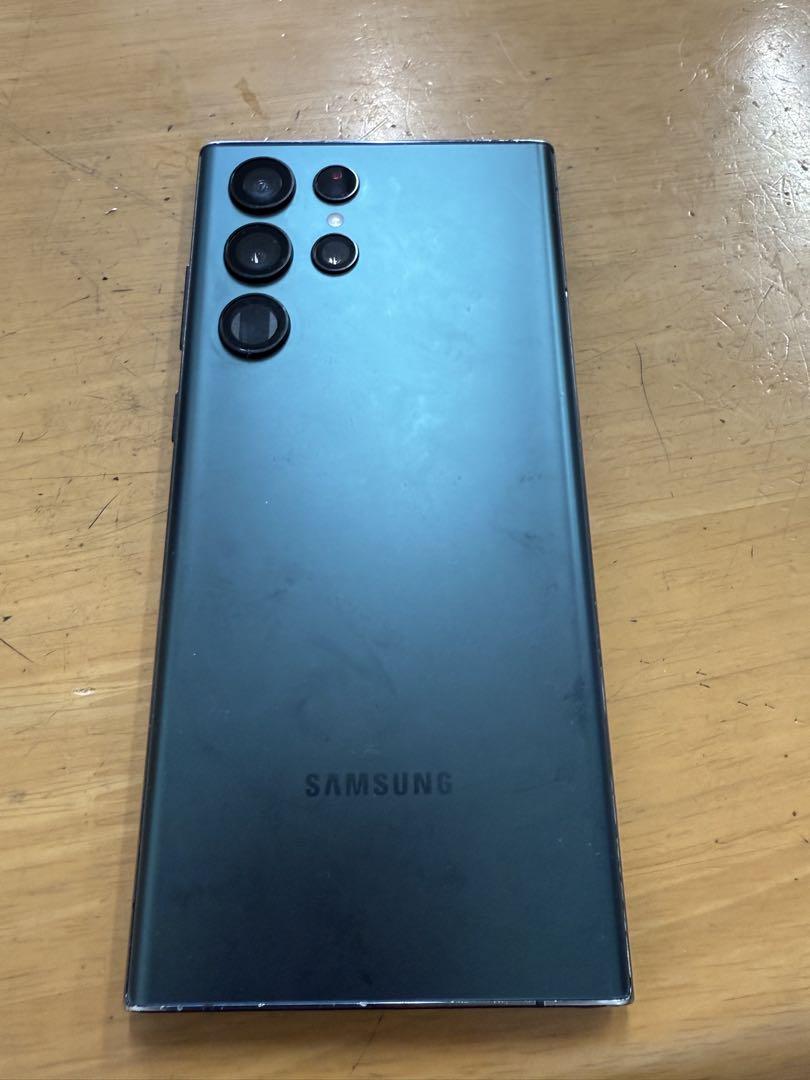 SamsungGalaxyS22Ultra 256GB (デュアルSIMフリ) SamsungGalaxyS22Ultra 256GB (デュアルSIMフリ)