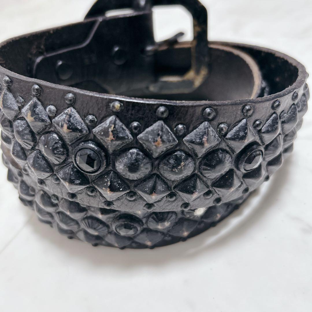 HTC ブラックピラミッドスタッズベルト 36/90 HTC ブラックピラミッドスタッズベルト 36/90